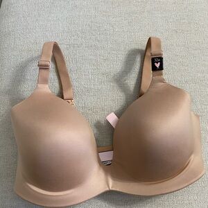 NWT - VICTORIA SECRET - LINED SEMI DEMI BRA - size: 32D